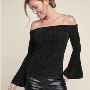 Venus Off shoulders pearl shoulders sweater